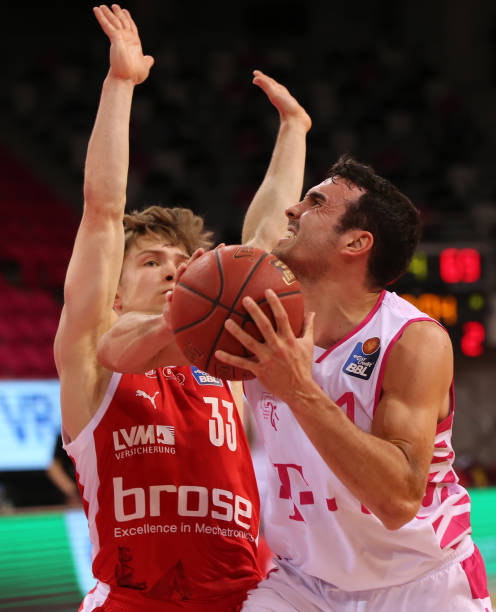 的情感和赛 的情感和赛