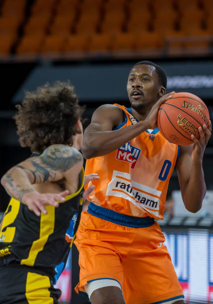 进行干预 进行干预