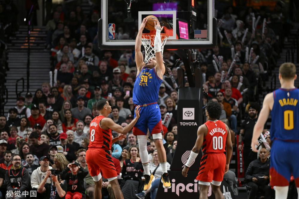 财政压力迫 财政压力迫