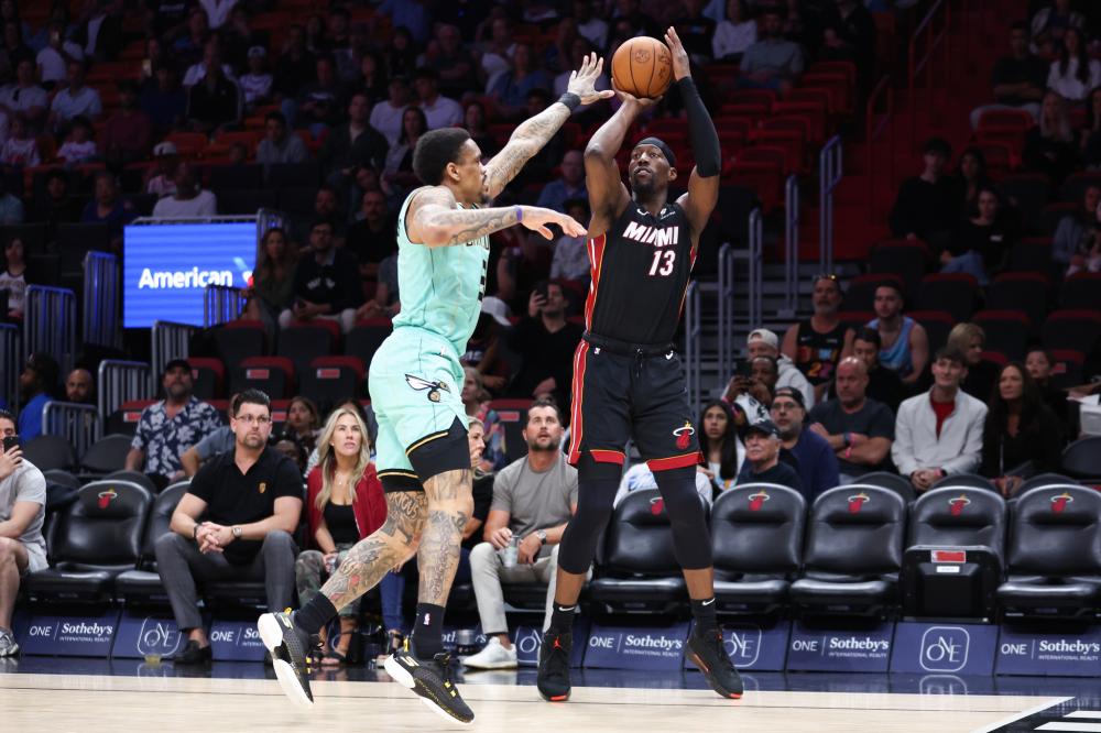 使得对手屡 使得对手屡